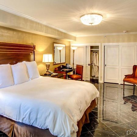 Hotel Mazarin New Orleans Room photo